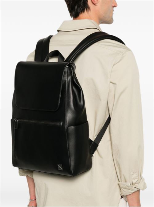 Zaino uomo Calvin Klein nero con logo metallico Calvin Klein | LV04D3422GUB1